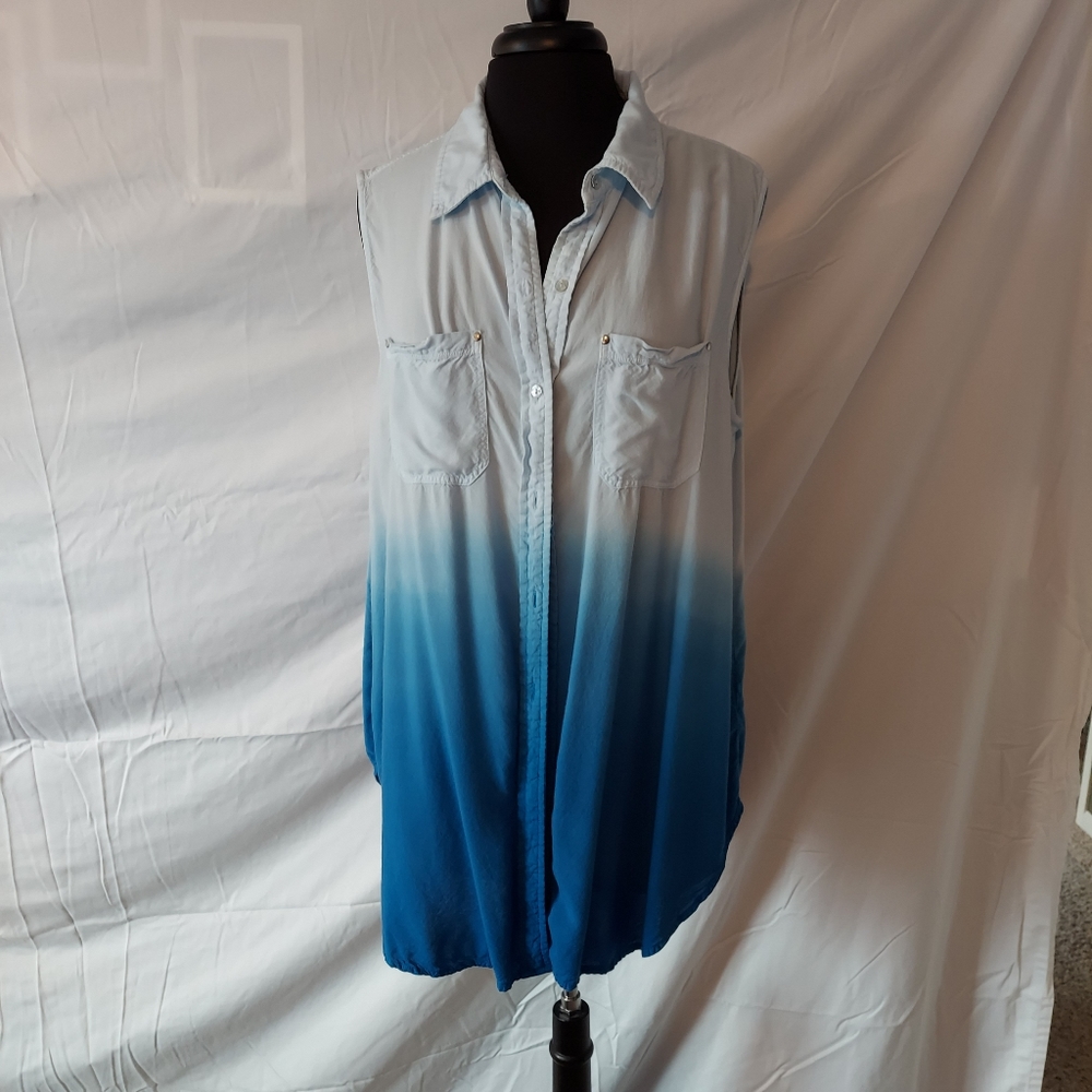 Sleeveless top